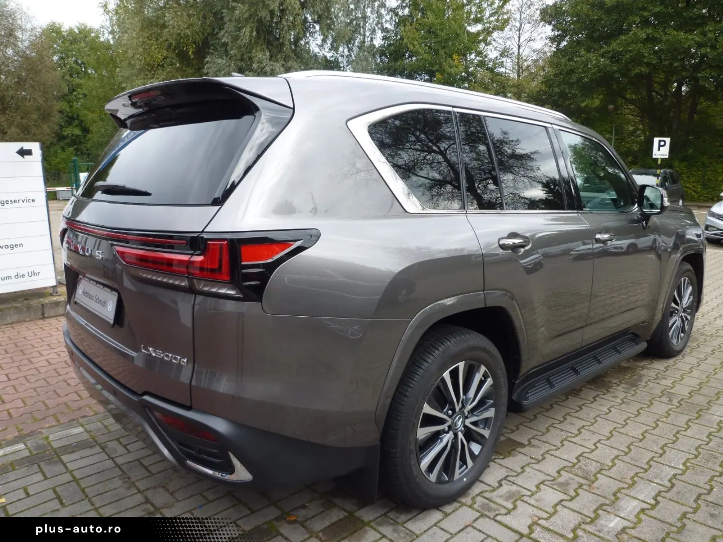 LEXUS LX 500 d SOFORT FULL OPTION STOCK BERLIN