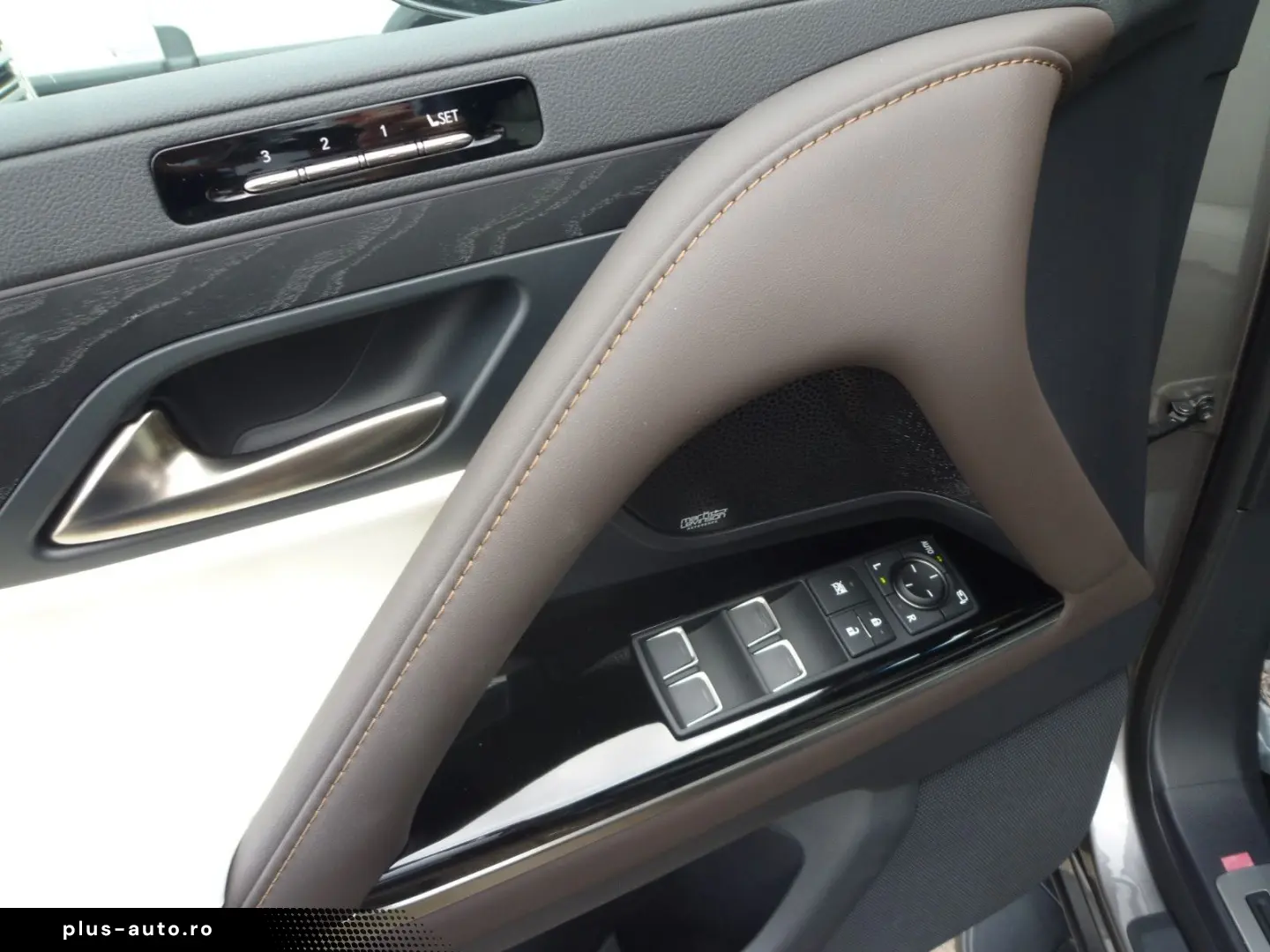 LEXUS LX 500 d SOFORT FULL OPTION STOCK BERLIN