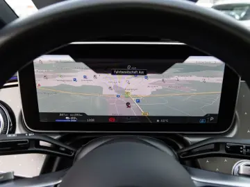 MERCEDES-BENZ EQE 350 4M AMG Line  Burm 360  Pano Di…