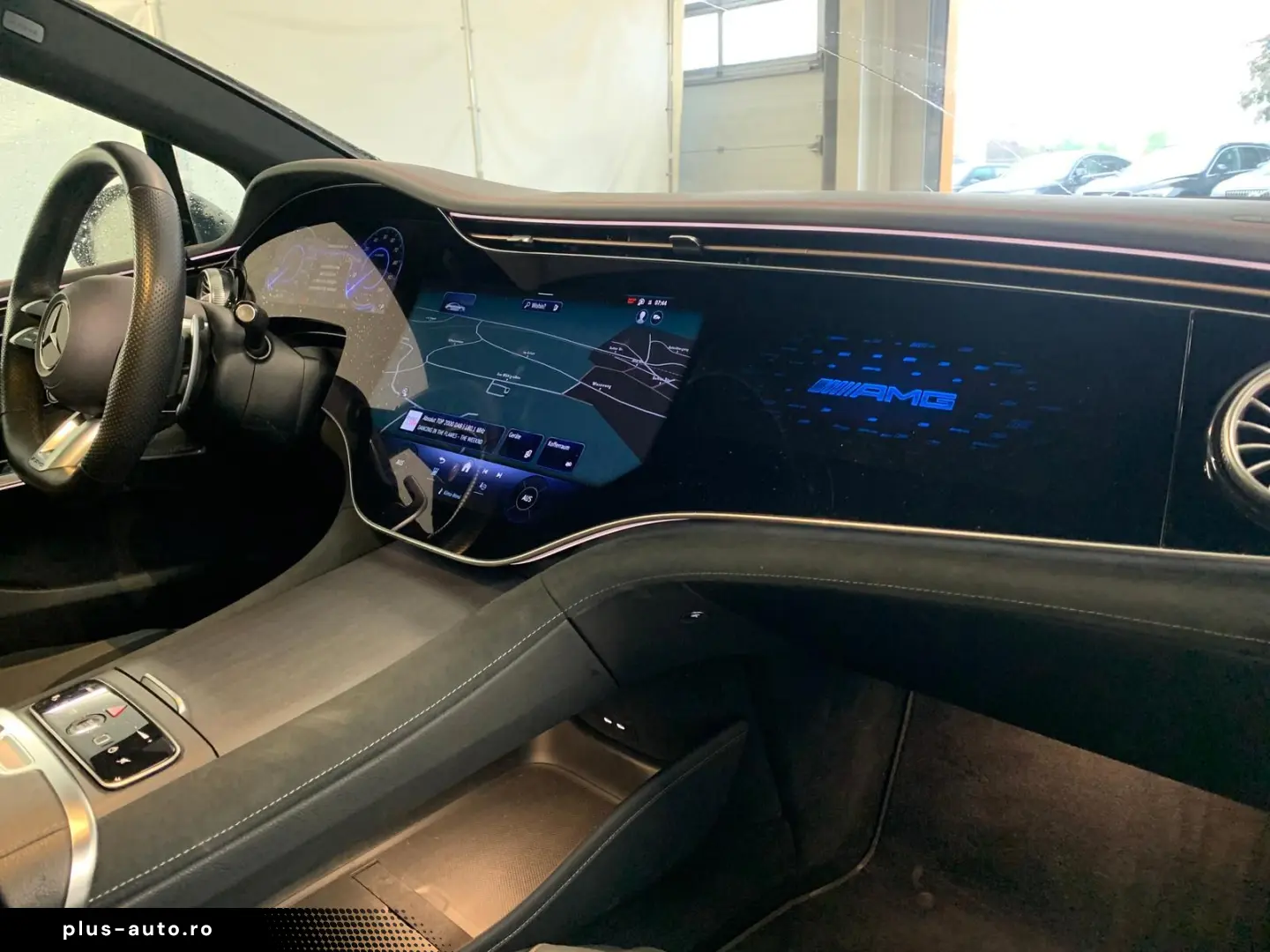 MERCEDES-BENZ EQE 43 AMG 4M HYPERSCREEN MASSAGE PANO 21ZOLL