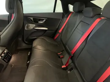 MERCEDES-BENZ EQE 43 AMG 4M HYPERSCREEN MASSAGE PANO 21ZOLL
