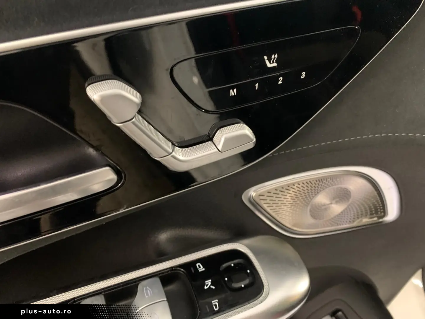 MERCEDES-BENZ EQE 43 AMG 4M HYPERSCREEN MASSAGE PANO 21ZOLL