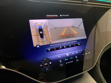 MERCEDES-BENZ EQE 43 AMG 4M HYPERSCREEN MASSAGE PANO 21ZOLL