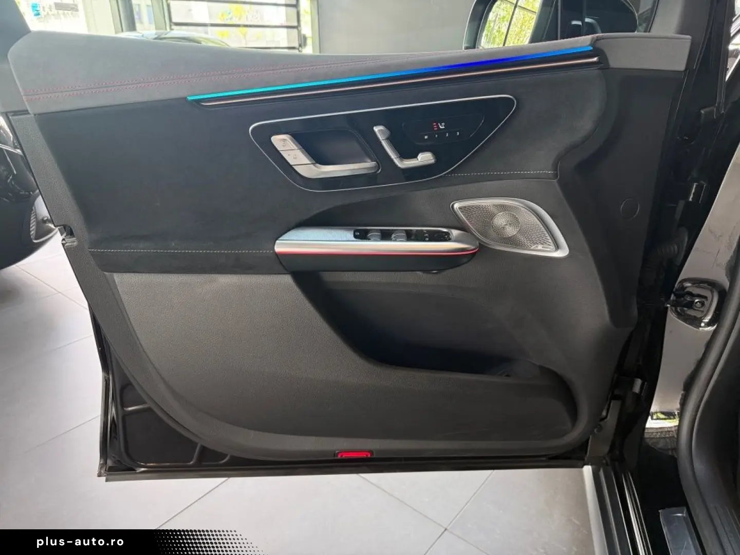 MERCEDES-BENZ EQE 350 SUV 4M AMG NIGHT PANO AHK 360 &hellip;