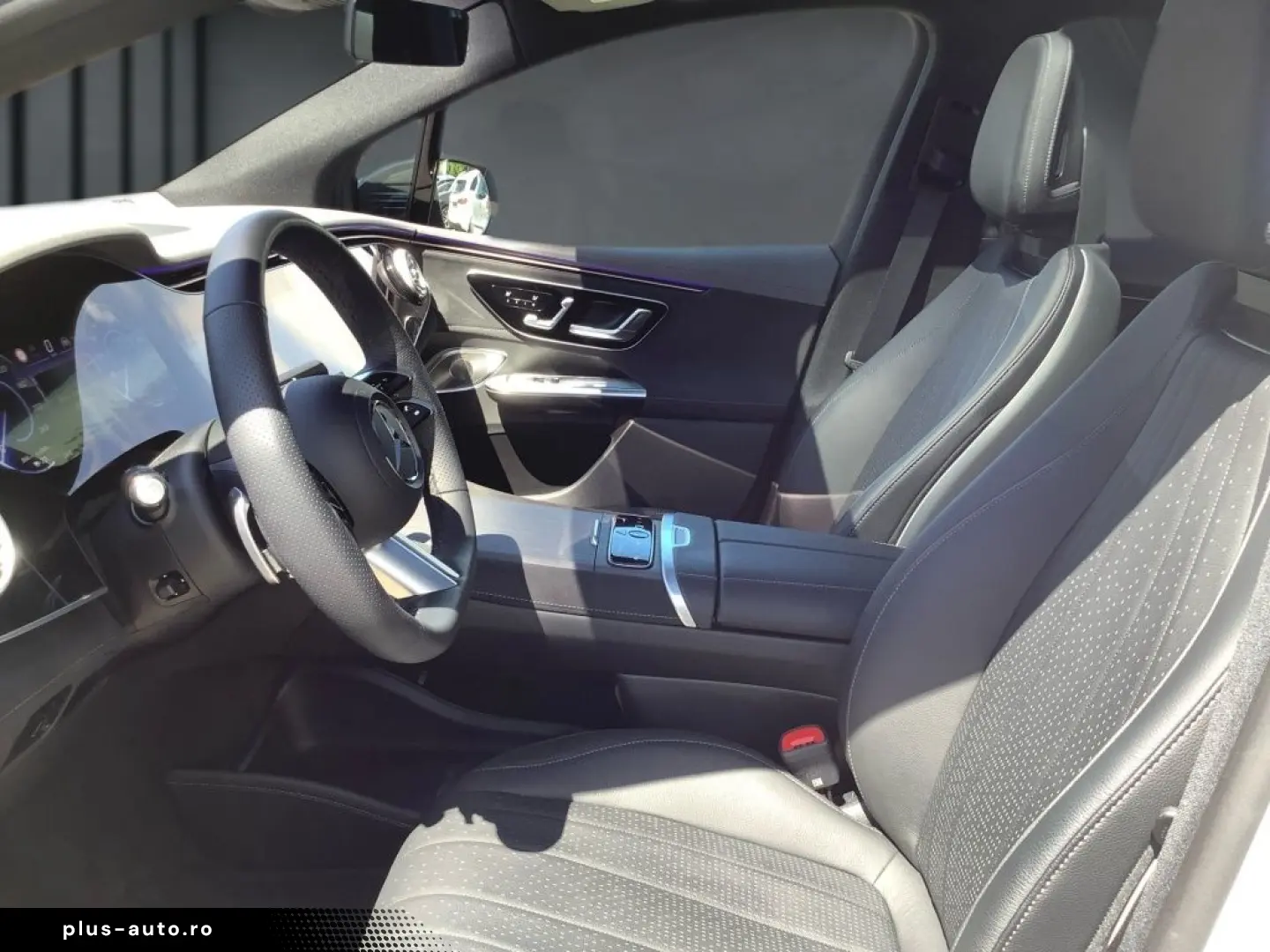 MERCEDES-BENZ EQE 500 4M SUV AMG DIGITAL PANO HYPER AIR AHK