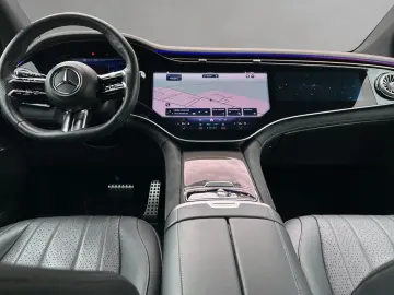 MERCEDES-BENZ EQE 500 SUV AMG Prem  AHK Sitzklima AI…