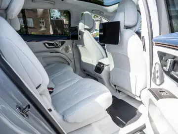 MERCEDES-BENZ EQS 580 4M SUV AMG Sport Premium  Hype…