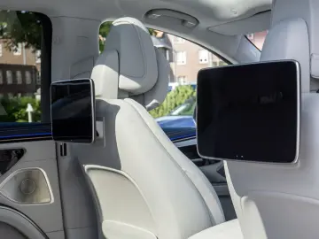 MERCEDES-BENZ EQS 580 4M SUV AMG Sport Premium  Hype…