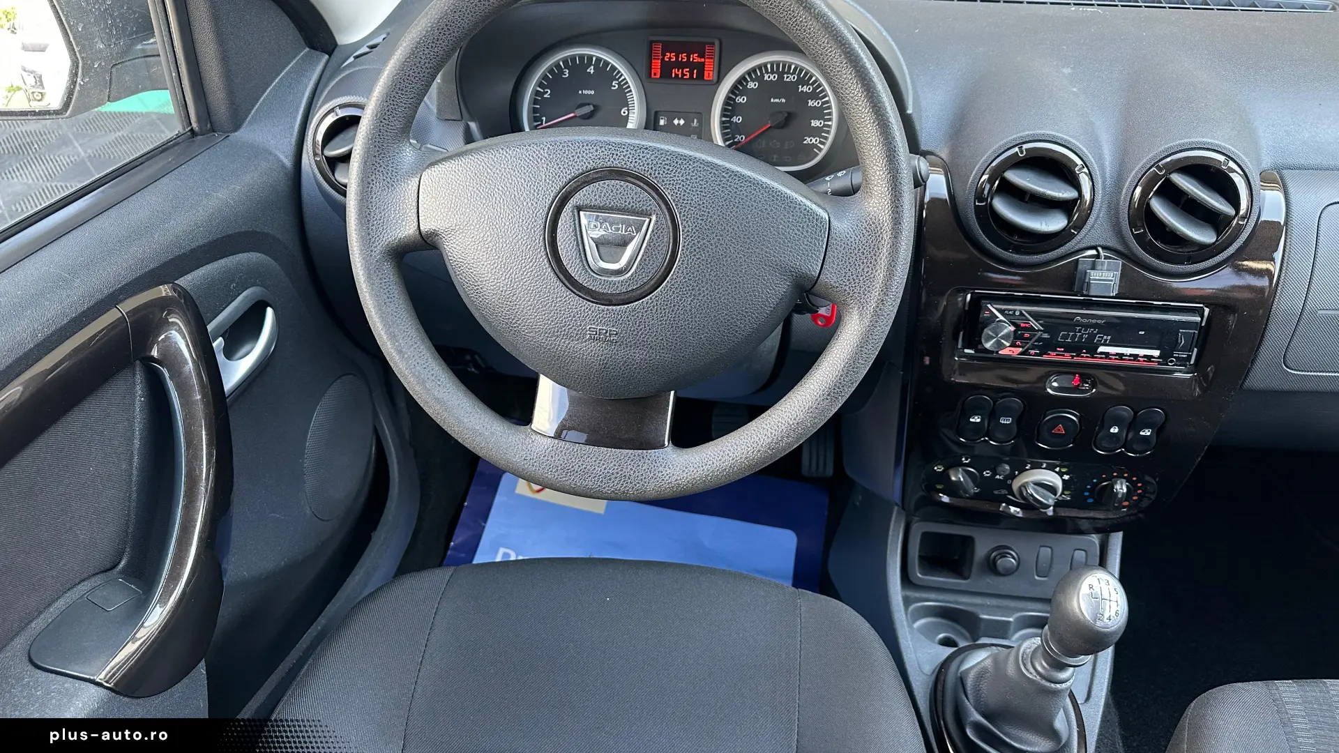Dacia Duster 1.5 Diesel 107 CP An 2011