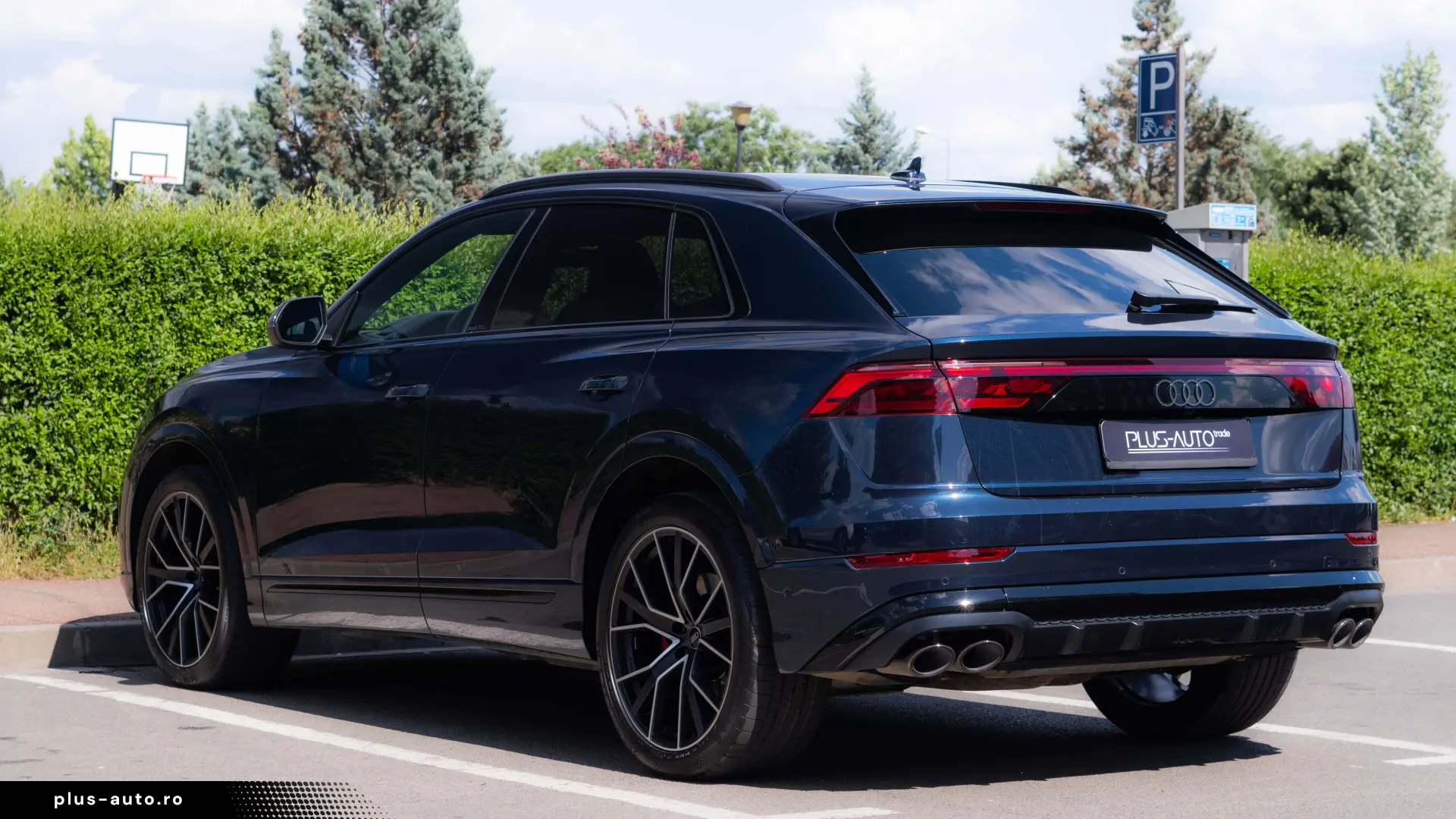 Audi SQ8
