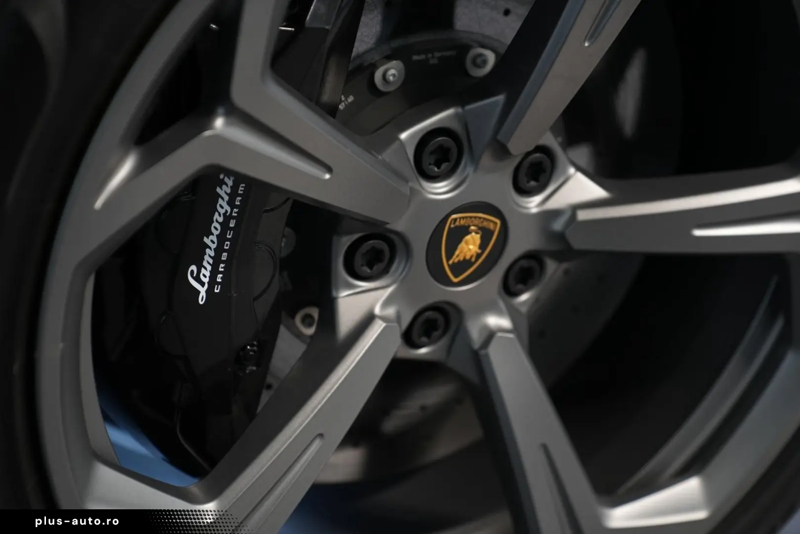 LAMBORGHINI Urus S  PANO HEAD-UP SOFT B&O