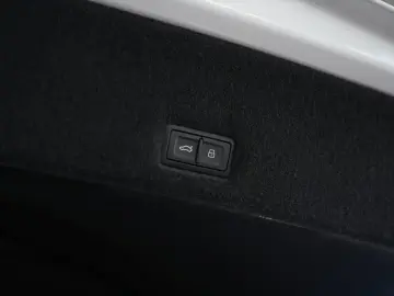 LAMBORGHINI Urus S  PANO HEAD-UP SOFT B&O