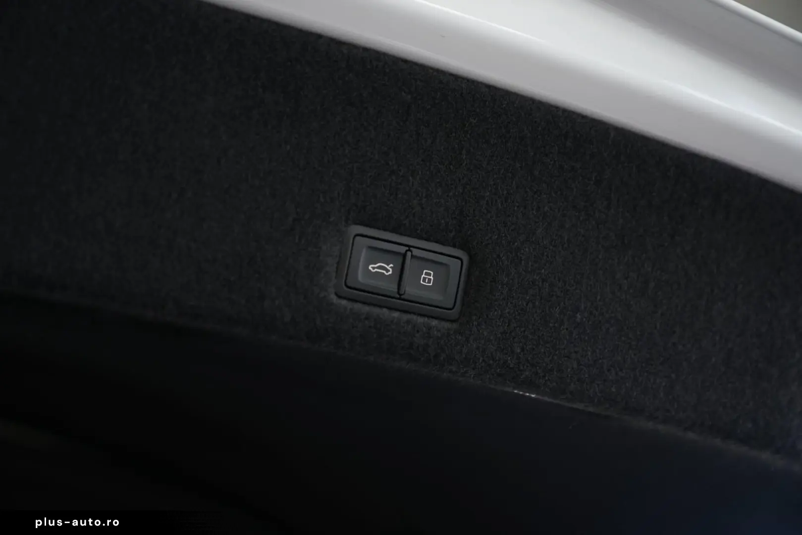LAMBORGHINI Urus S  PANO HEAD-UP SOFT B&O