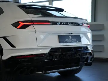 LAMBORGHINI Urus S  PANO HEAD-UP SOFT B&O
