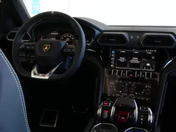 LAMBORGHINI Urus S  PANO HEAD-UP SOFT B&O