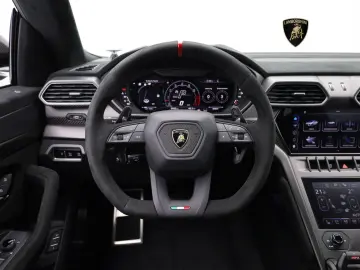 LAMBORGHINI Urus Performante MY24