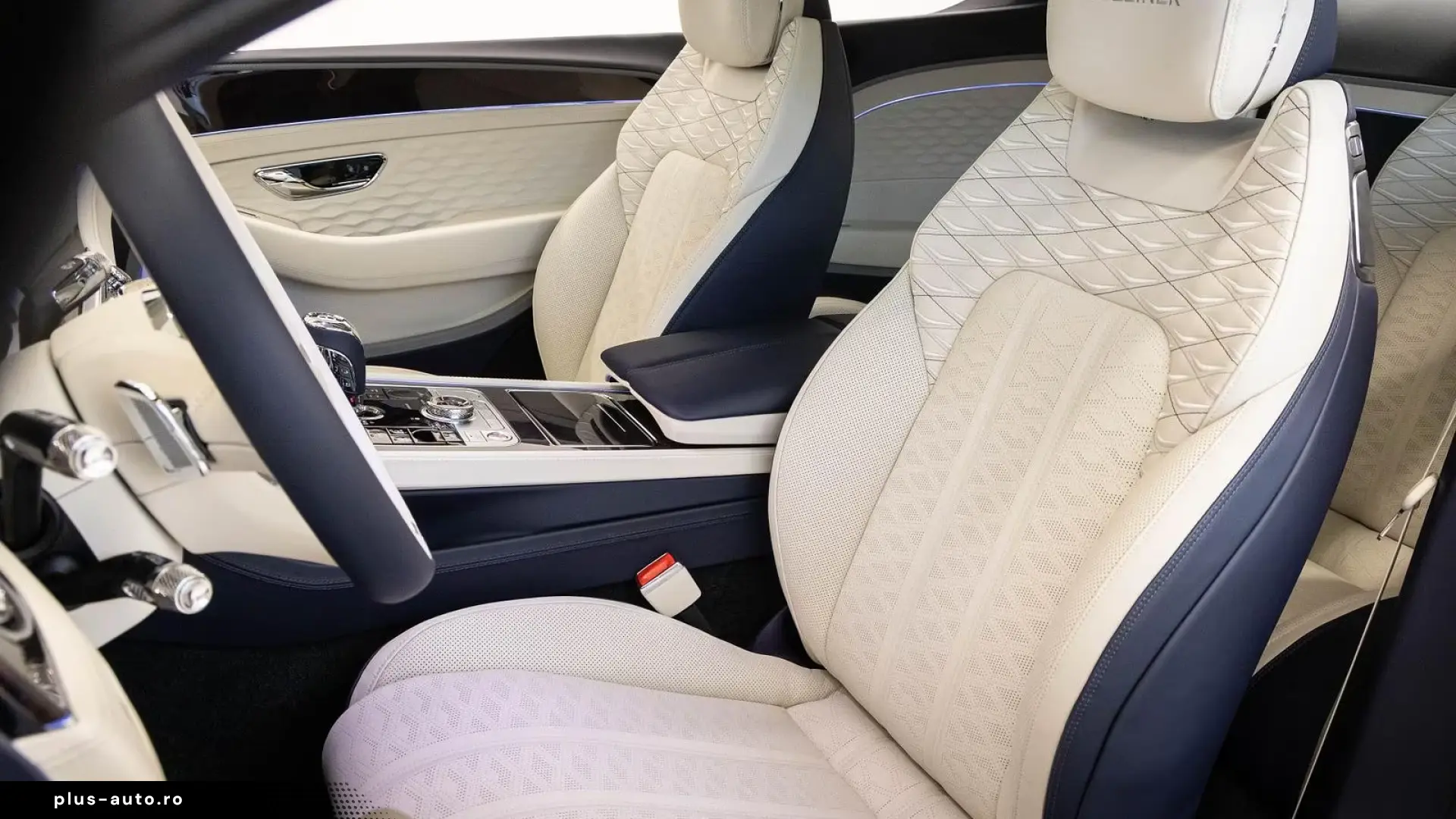 Bentley Continental GT Mulliner (MY26)