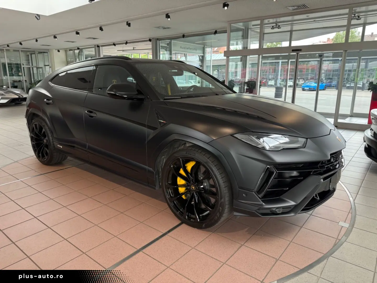 LAMBORGHINI Urus S MATT-LACK PANO B&O STYLE NIGHTVISION
