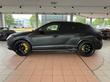 LAMBORGHINI Urus S MATT-LACK PANO B&O STYLE NIGHTVISION