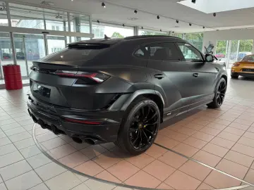 LAMBORGHINI Urus S MATT-LACK PANO B&O STYLE NIGHTVISION