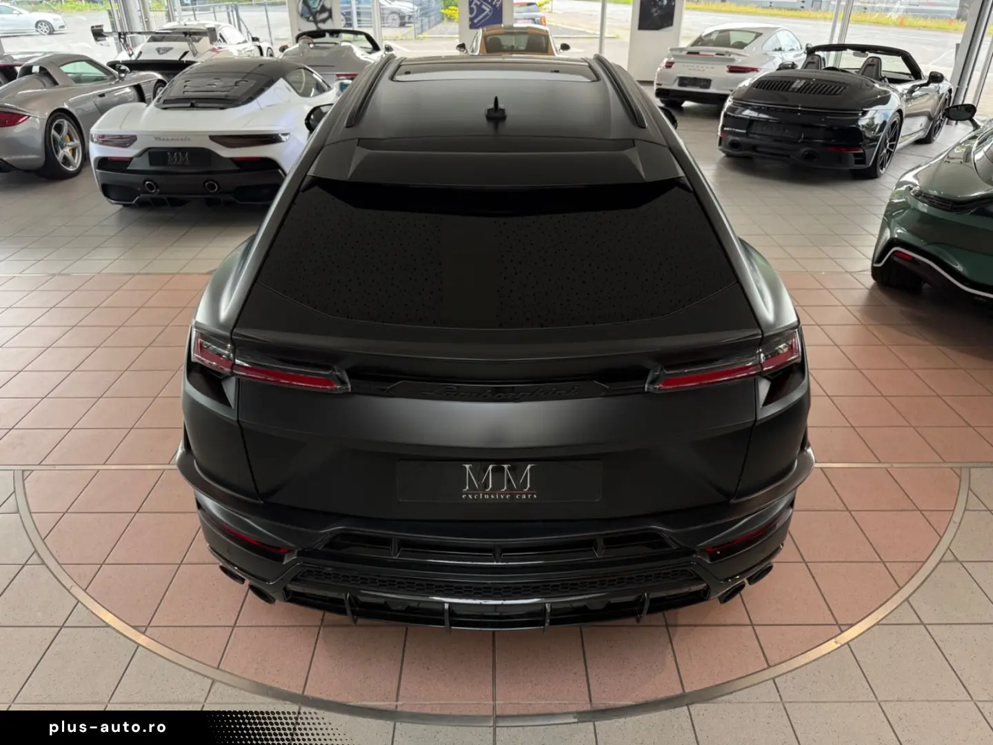 LAMBORGHINI Urus S MATT-LACK PANO B&O STYLE NIGHTVISION