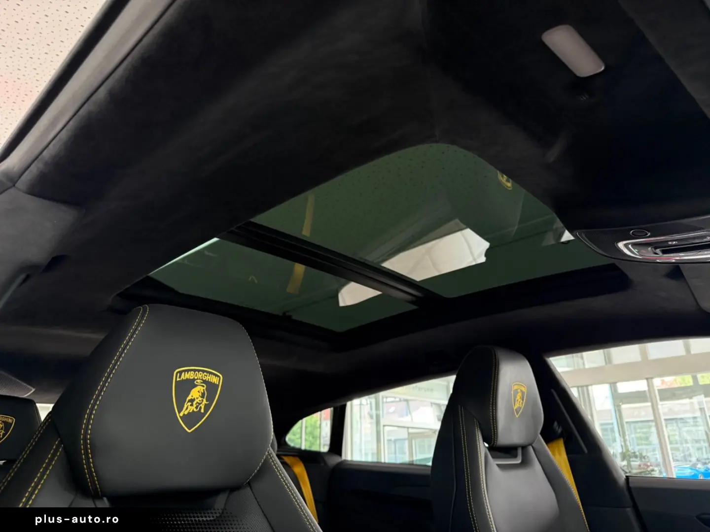 LAMBORGHINI Urus S MATT-LACK PANO B&O STYLE NIGHTVISION