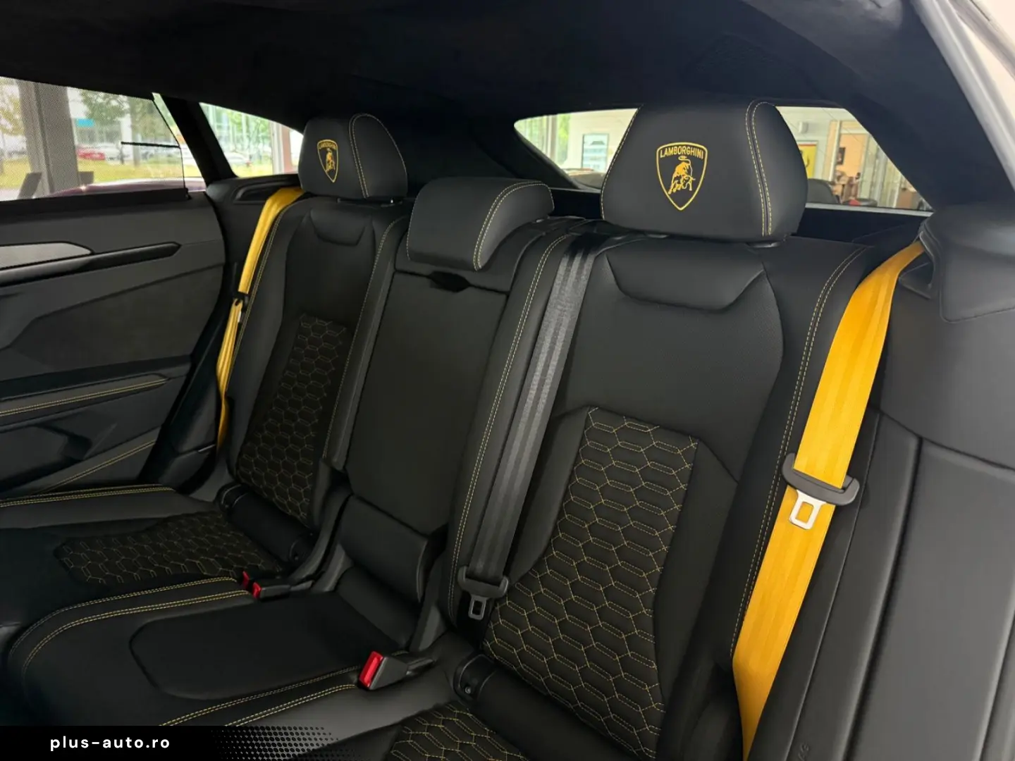 LAMBORGHINI Urus S MATT-LACK PANO B&O STYLE NIGHTVISION