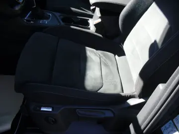 VW Tiguan Comfortline  PDC Kamera  SHZG Massagesitz