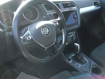 VW Tiguan Comfortline  PDC Kamera  SHZG Massagesitz