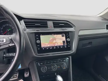 VW Tiguan 2.0 TDI NAVI PDC AHK TEMPOMAT Klima Navi