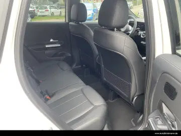 MERCEDES-BENZ GLA 200 d 4M Progressive Pano AHK Muti…