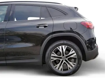 MERCEDES-BENZ GLA 220 4M   NIGHT PROGRESSIVE MEMO 360 DISTR