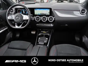 MERCEDES-BENZ GLA 220 d 4M AMG PANO HUD 360 STANDH. NIGHT