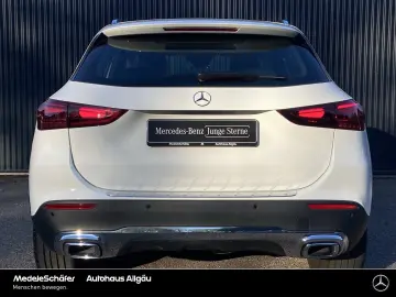 MERCEDES-BENZ GLA 220 d 4M Progressive Pano 360  Dis…