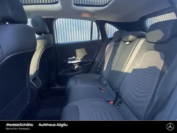 MERCEDES-BENZ GLA 220 d 4M Progressive Pano 360  Dis…