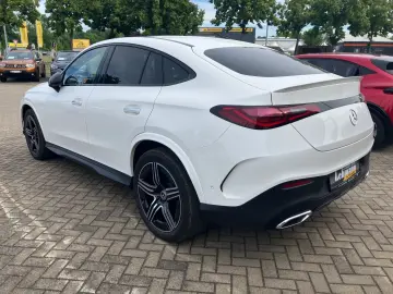 MERCEDES-BENZ GLC Coupe GLC 220 d 4Matic Airmatic