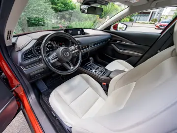 Mazda CX-30 e-SKYACTIV X186 AWD AT MHEV Takumi