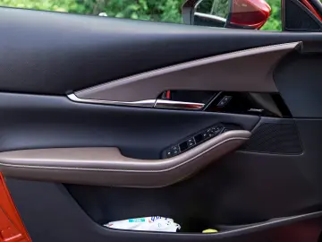 Mazda CX-30 e-SKYACTIV X186 AWD AT MHEV Takumi