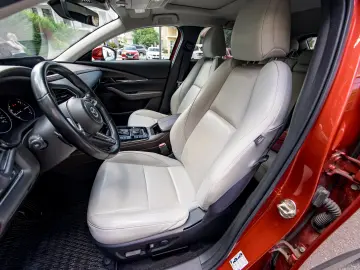 Mazda CX-30 e-SKYACTIV X186 AWD AT MHEV Takumi