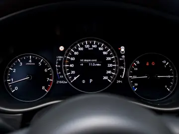 Mazda CX-30 e-SKYACTIV X186 AWD AT MHEV Takumi