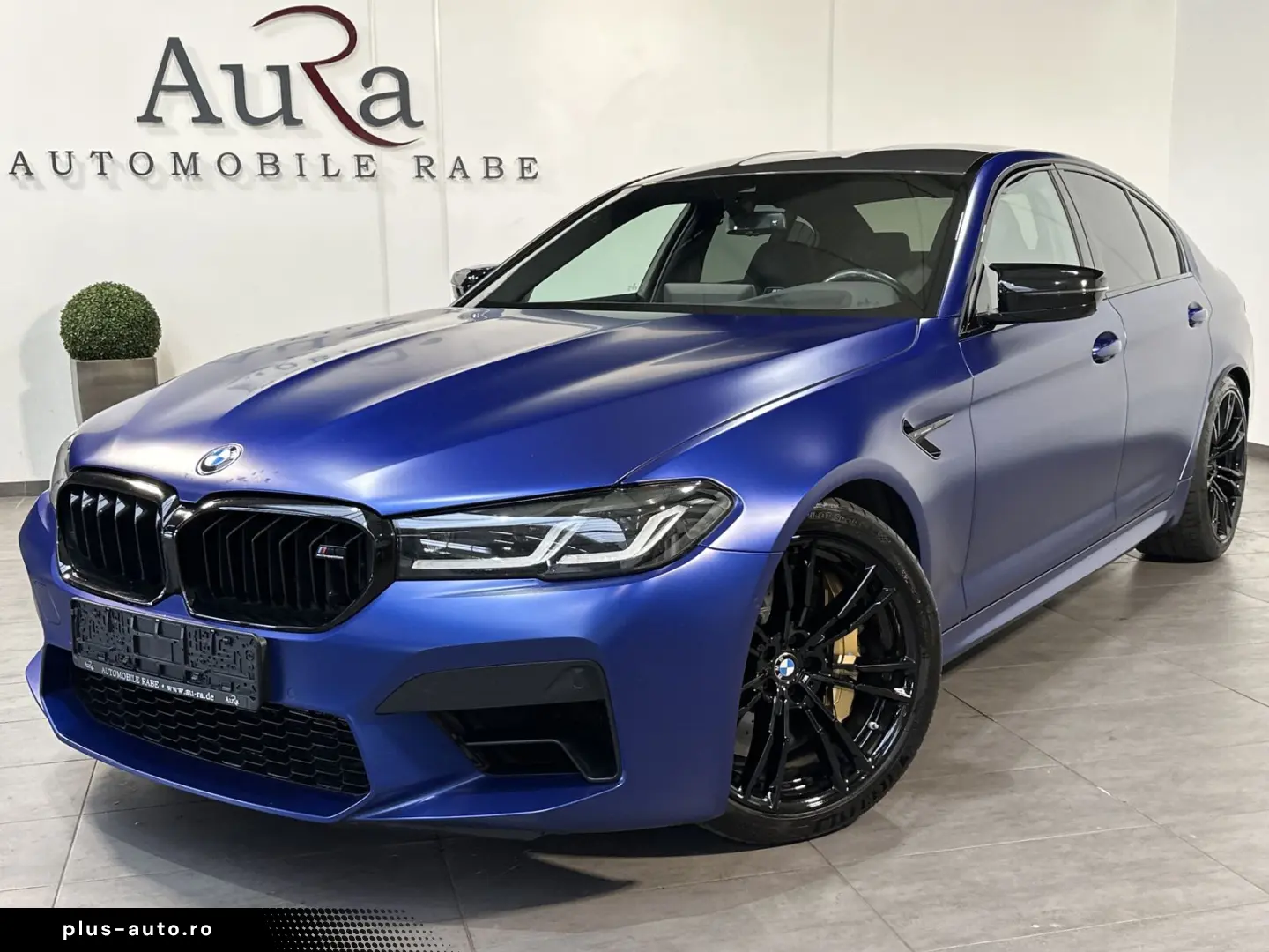 BMW M5 Competition NAV LED