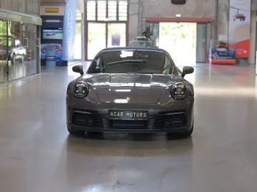 PORSCHE 992 Carrera Cabriolet
