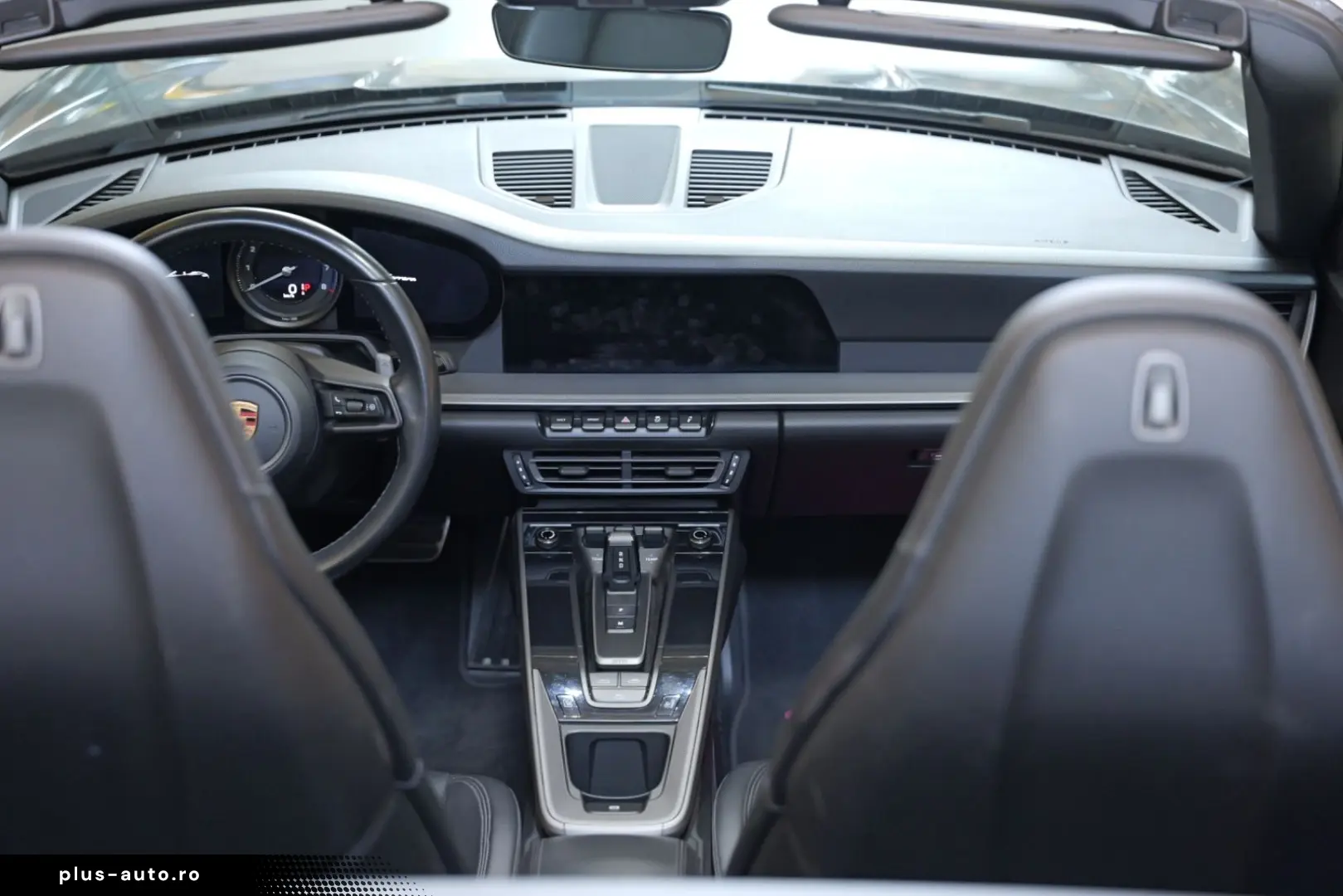 PORSCHE 992 Carrera Cabriolet