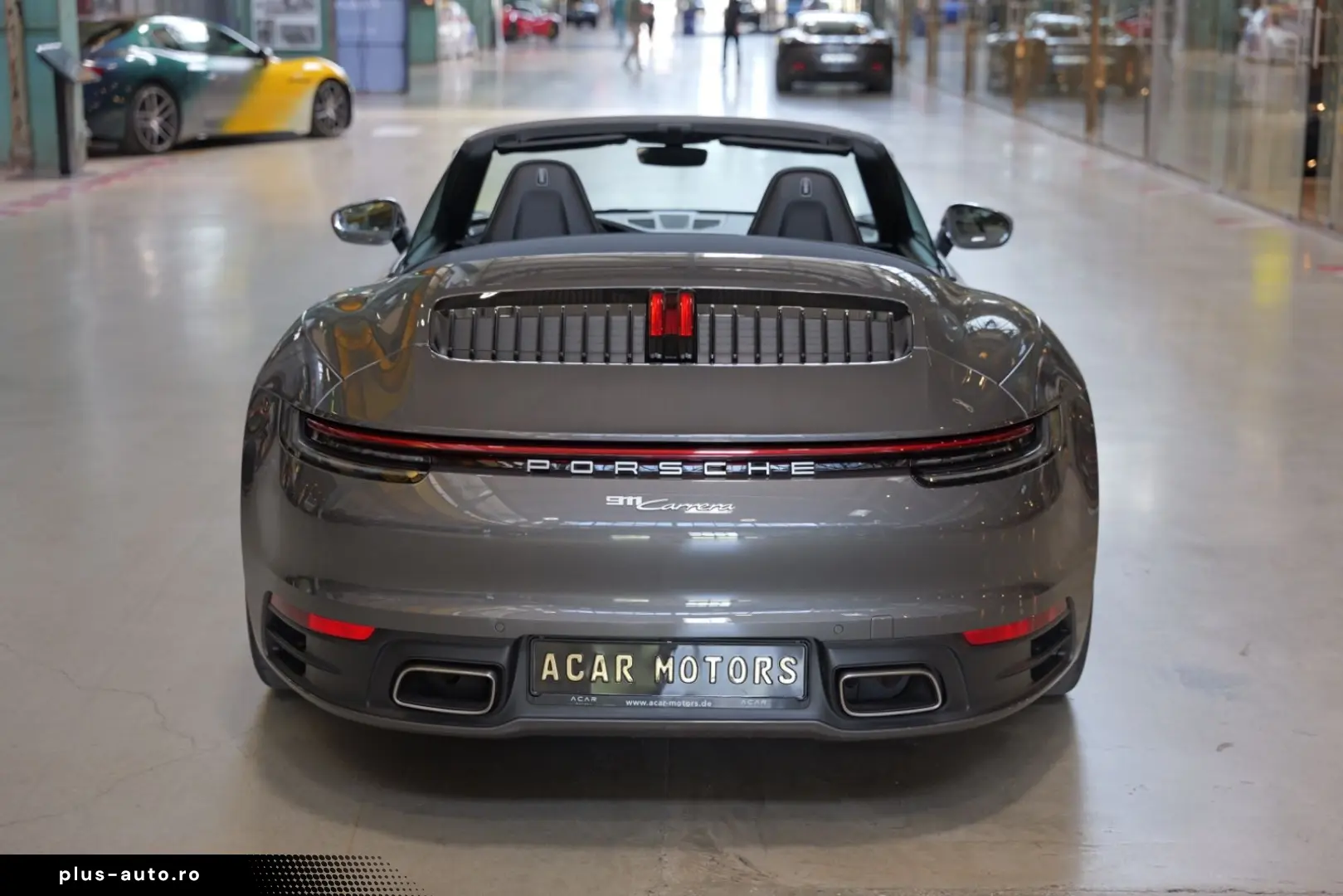 PORSCHE 992 Carrera Cabriolet