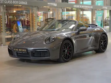 PORSCHE 992 Carrera Cabriolet