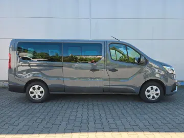 RENAULT Trafic Combi L2H1 Life (9-Sitze Kamera)
