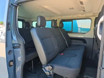 RENAULT Trafic Combi L2H1 Life (9-Sitze Kamera)