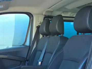 RENAULT Trafic Combi L2H1 Life (9-Sitze Kamera)
