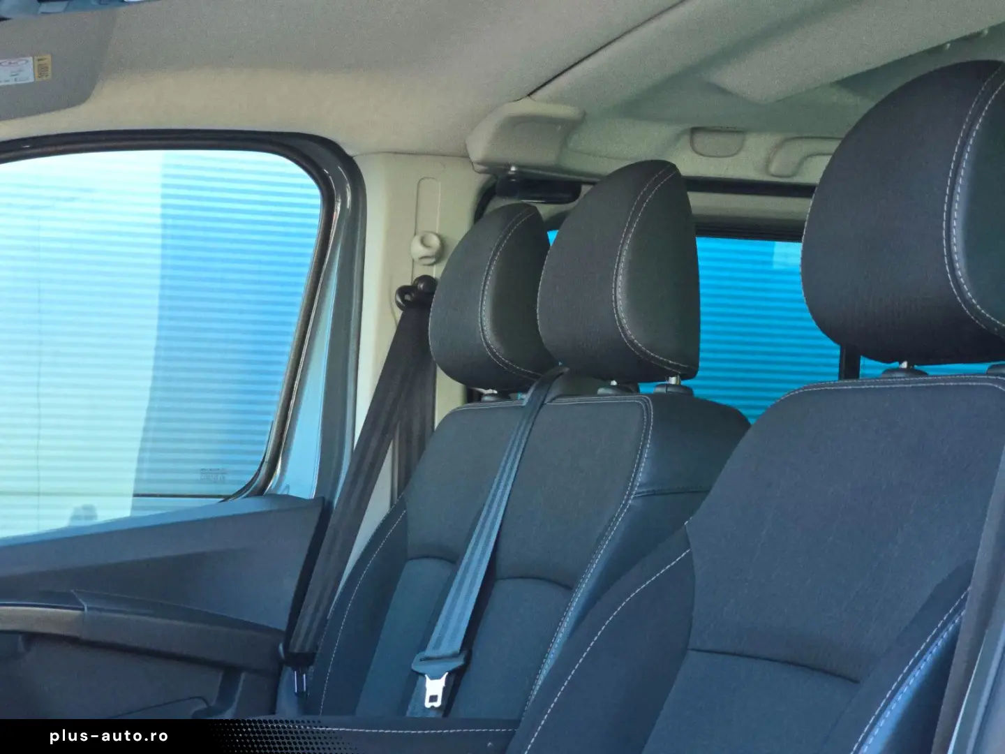 RENAULT Trafic Combi L2H1 Life (9-Sitze Kamera)