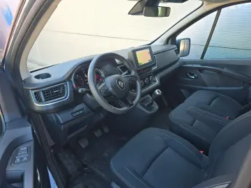 RENAULT Trafic Combi L2H1 Life (9-Sitze Kamera)